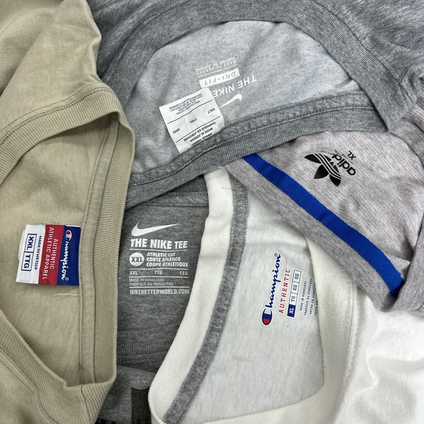 Used clothing wholesale, bulk sale, washed, mixed sports brand short-sleeve T-shirts, 20-piece set (M-4XL), Nike, Adidas, etc.