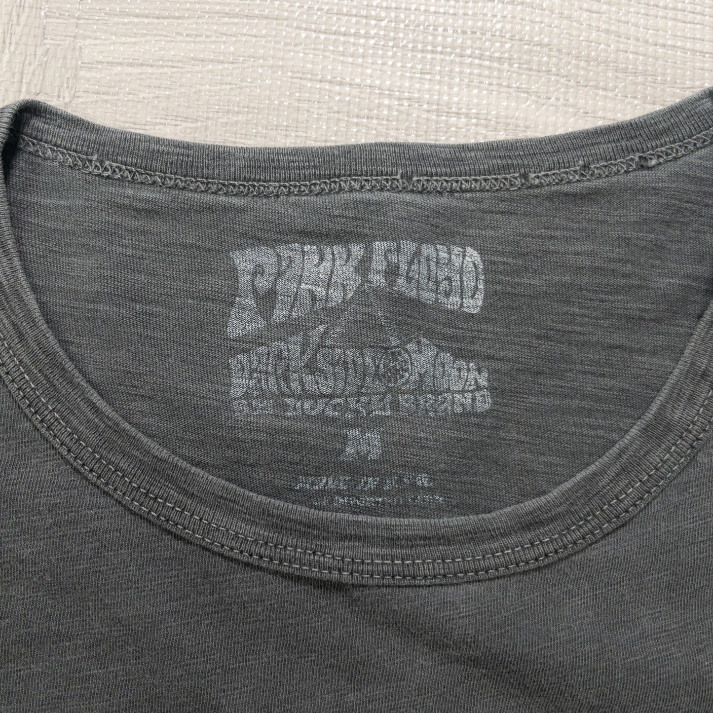 Used clothing wholesale, bulk sale, washed, mixed brand band t-shirts, 12-piece set (S-XXL), including Red Hot Chili Peppers, Kiss, etc.