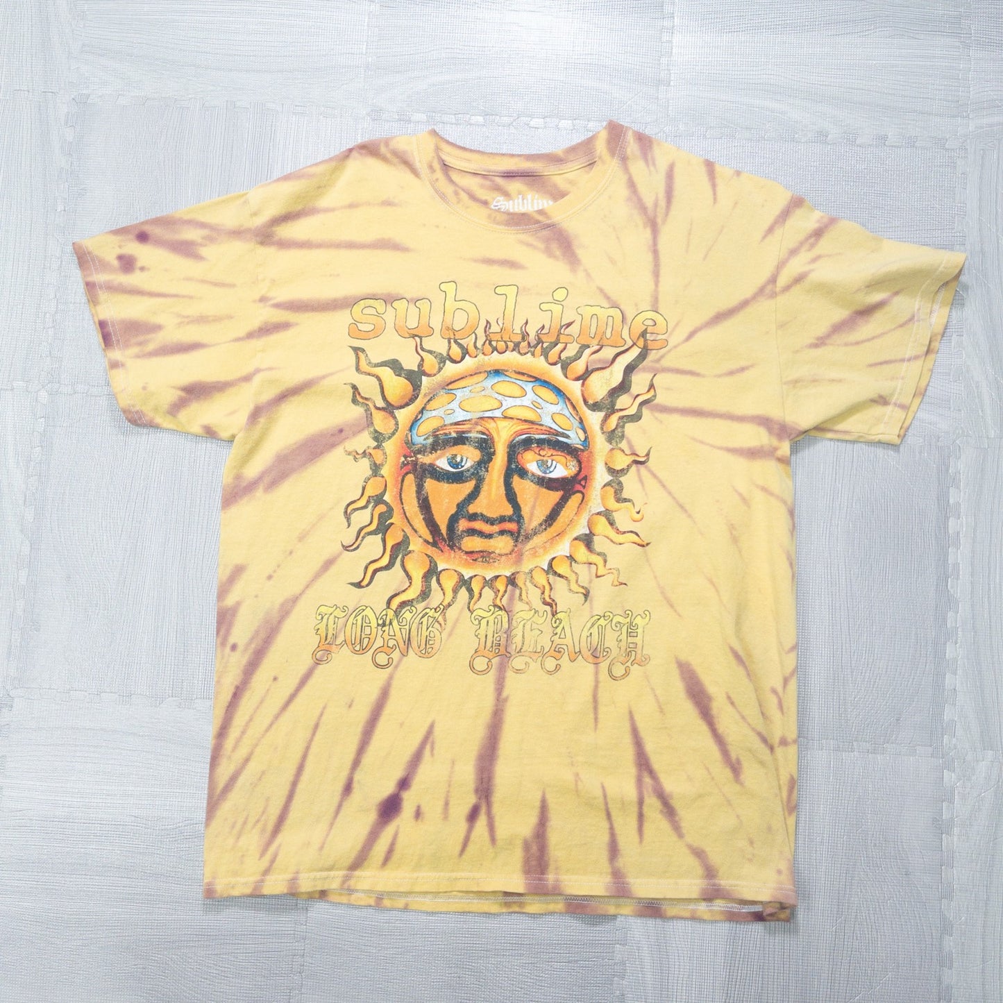 Used clothing wholesale, bulk sale, washed, mixed brand band t-shirts, 12-piece set (S-XXL), including Red Hot Chili Peppers, Kiss, etc.