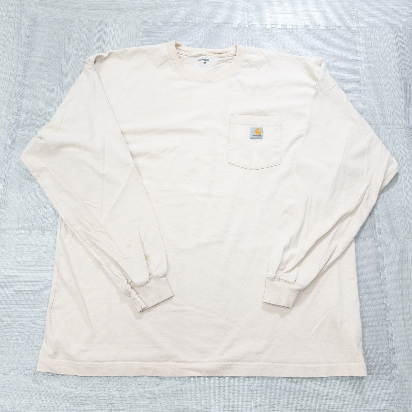 Used Carhartt Long Sleeve T-Shirts (M-XXL) - Set of 12 - Bulk Sale, Washed