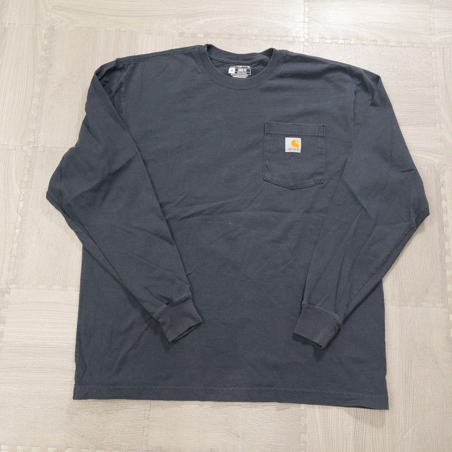 Used Carhartt Long Sleeve T-Shirts (M-XXL) - Set of 12 - Bulk Sale, Washed