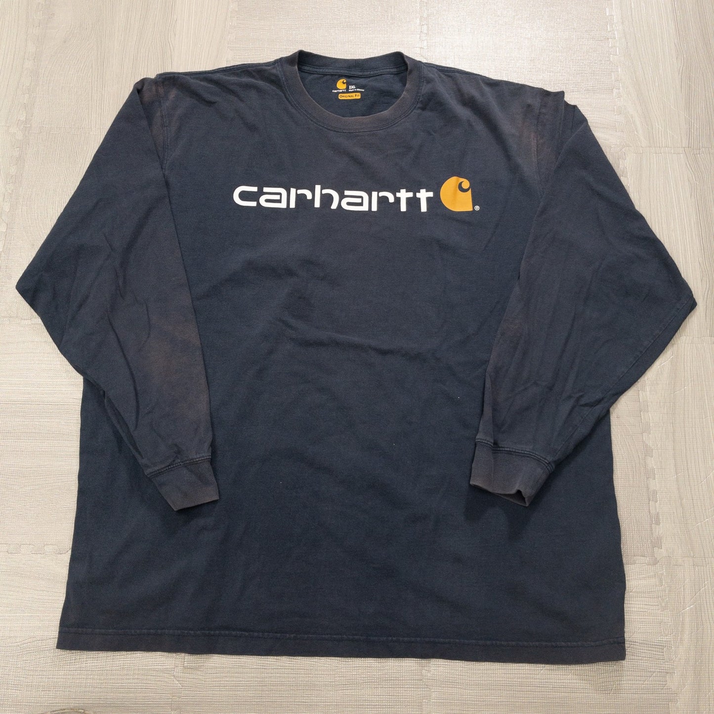 Used Carhartt Long Sleeve T-Shirts (M-XXL) - Set of 12 - Bulk Sale, Washed