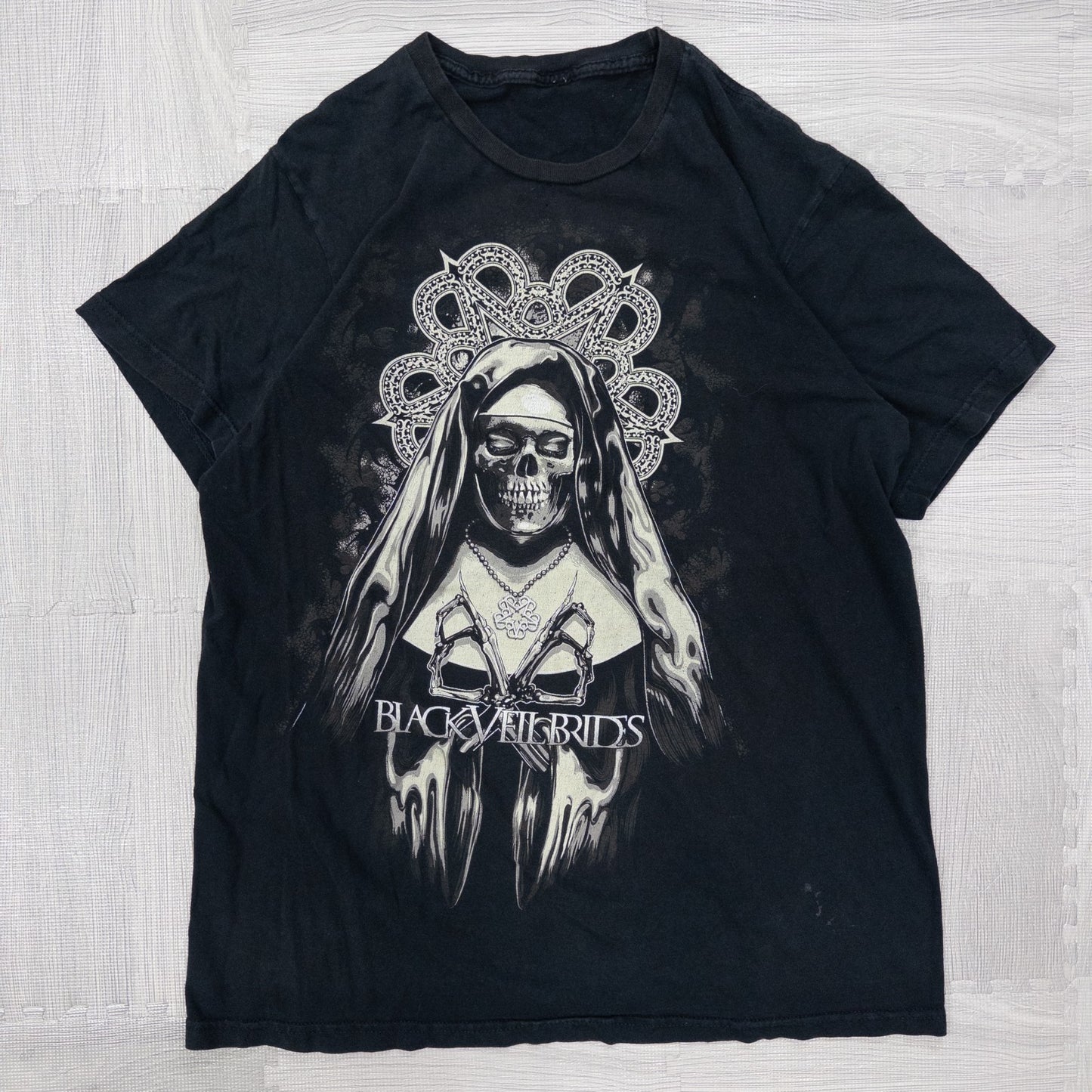 Used clothing wholesale bulk sale, washed skull print short sleeve t-shirts, 12-count (S-XXL)