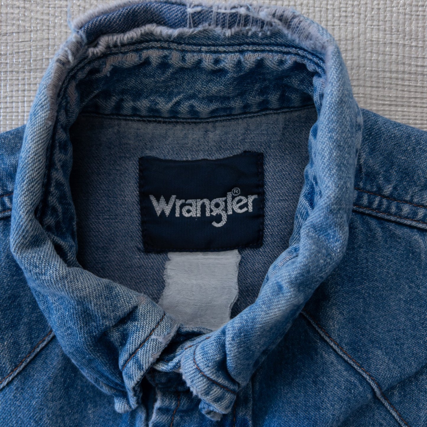 Used clothing wholesale bulk sale, washed, mixed-brand denim shirts, 10-pack (M-XL), including Levi's, Marlboro, etc.