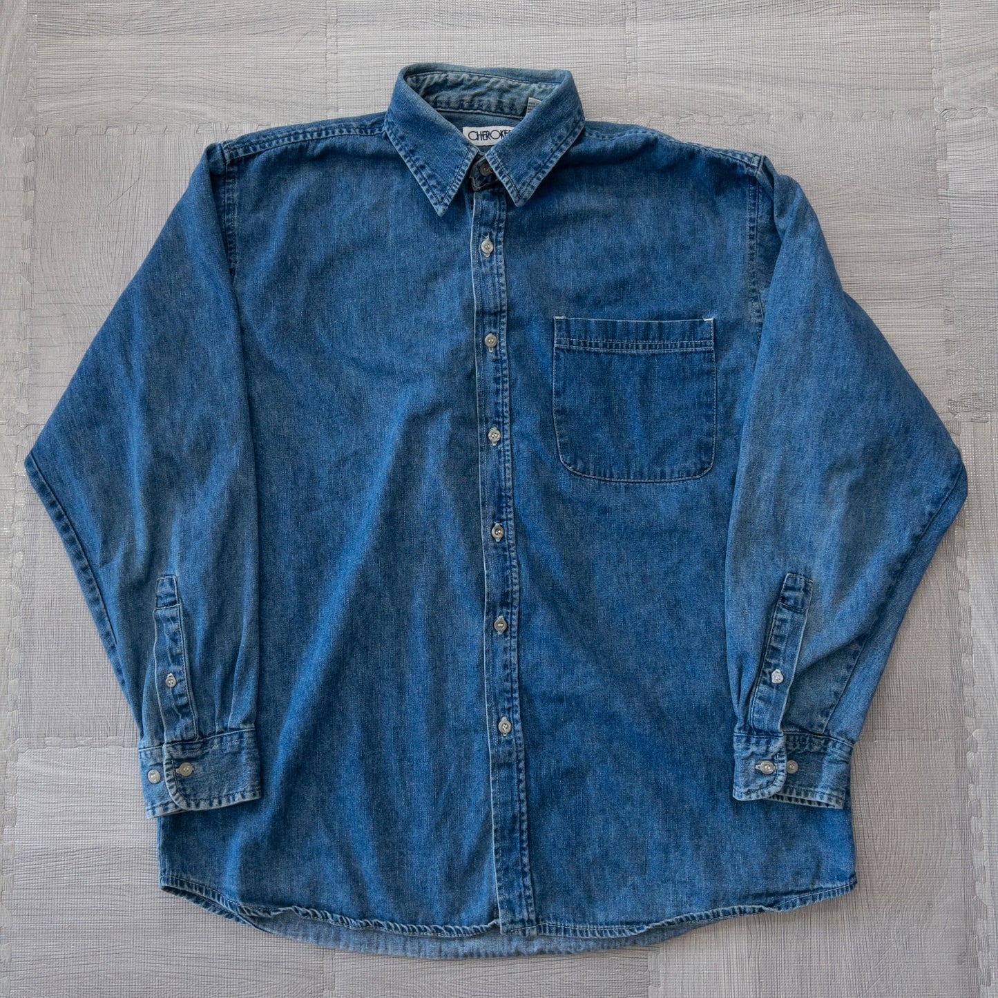 Used clothing wholesale bulk sale, washed, mixed-brand denim shirts, 10-pack (M-XL), including Levi's, Marlboro, etc.