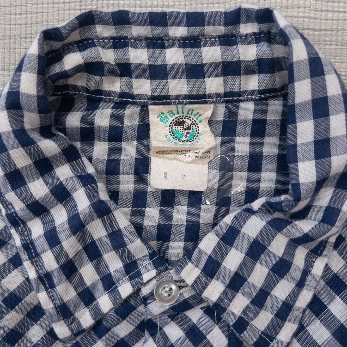 Used clothing wholesale, bulk sale, washed, mixed-brand long-sleeve western shirts, 15-piece set (M-XL), including Wrangler and Woolrich styles.