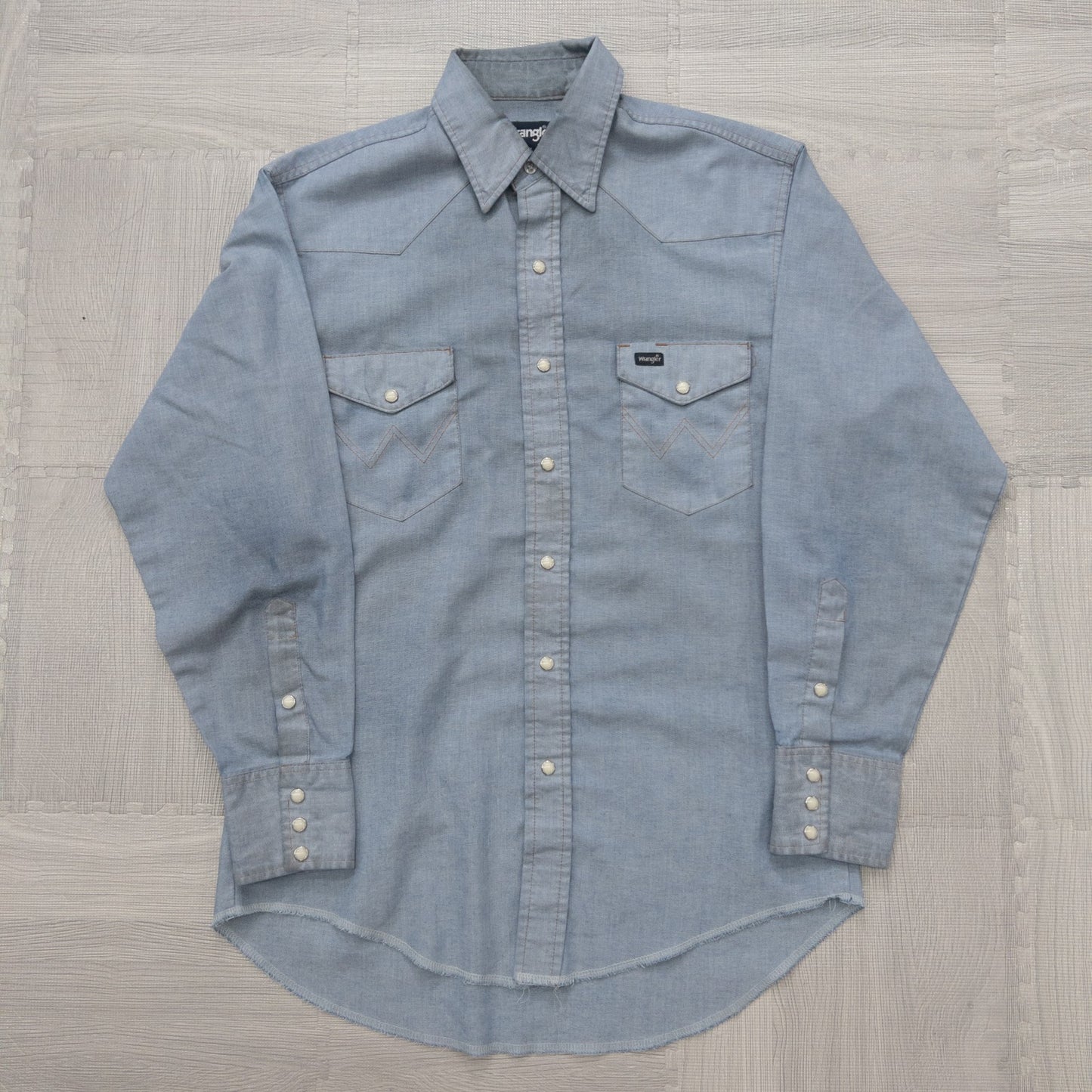 Wholesale Used Clothing, Mixed Brands, Long Sleeve Western Shirts, 15-Piece Set (S-XXXL), Wrangler, Woolrich, etc.