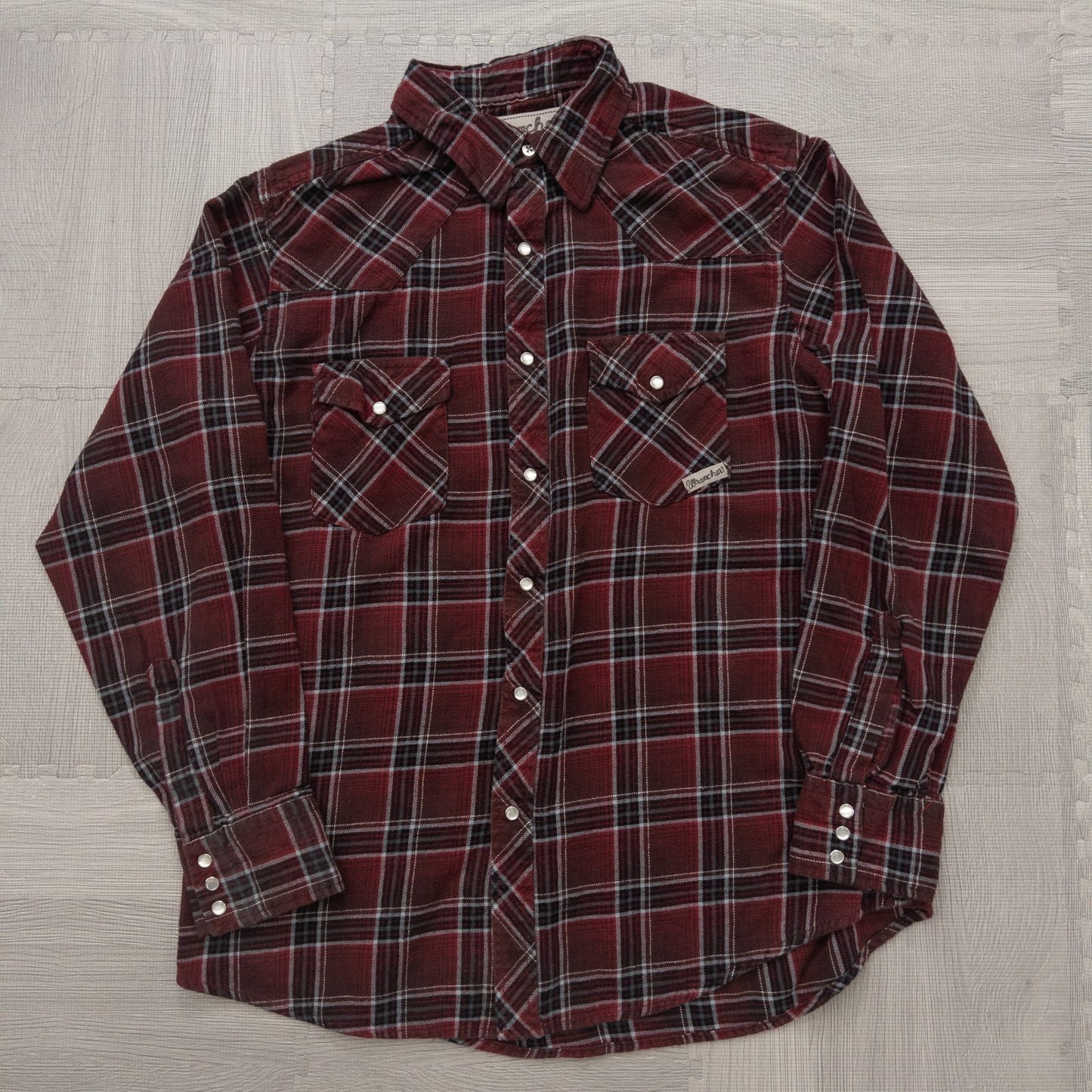 Wholesale Used Clothing, Mixed Brands, Long Sleeve Western Shirts, 15-Piece Set (S-XXXL), Wrangler, Woolrich, etc.