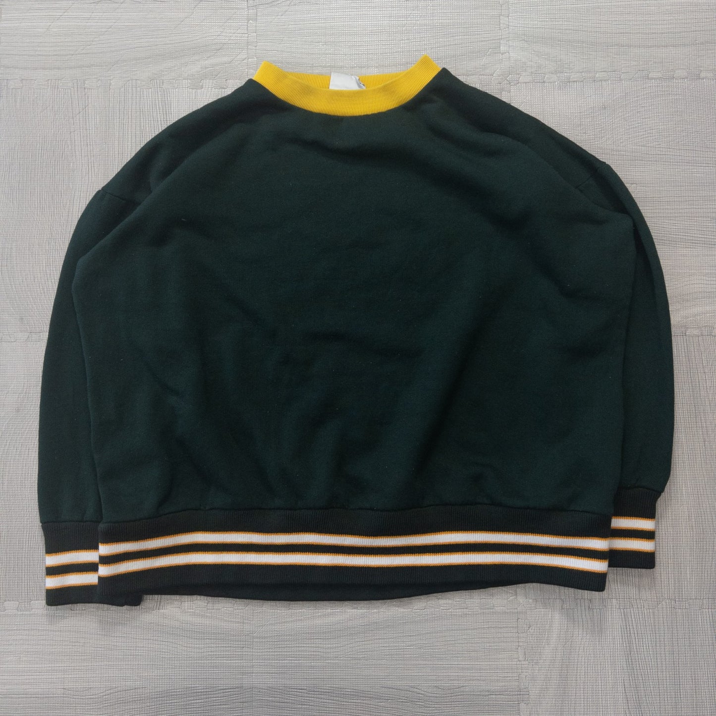 Wholesale Used Clothing, Bulk Sale, Washed 90s Solid Color Sweatshirts, Set of 9 (M-XL)