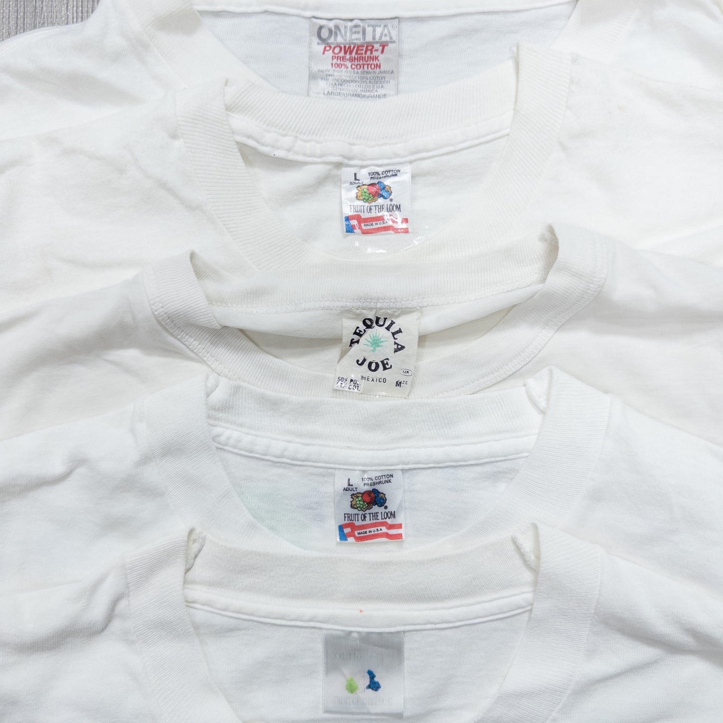 Wholesale Used Clothing, Bulk Sale, Washed 90s White and Gray T-Shirts, Set of 20 (M-XXL)