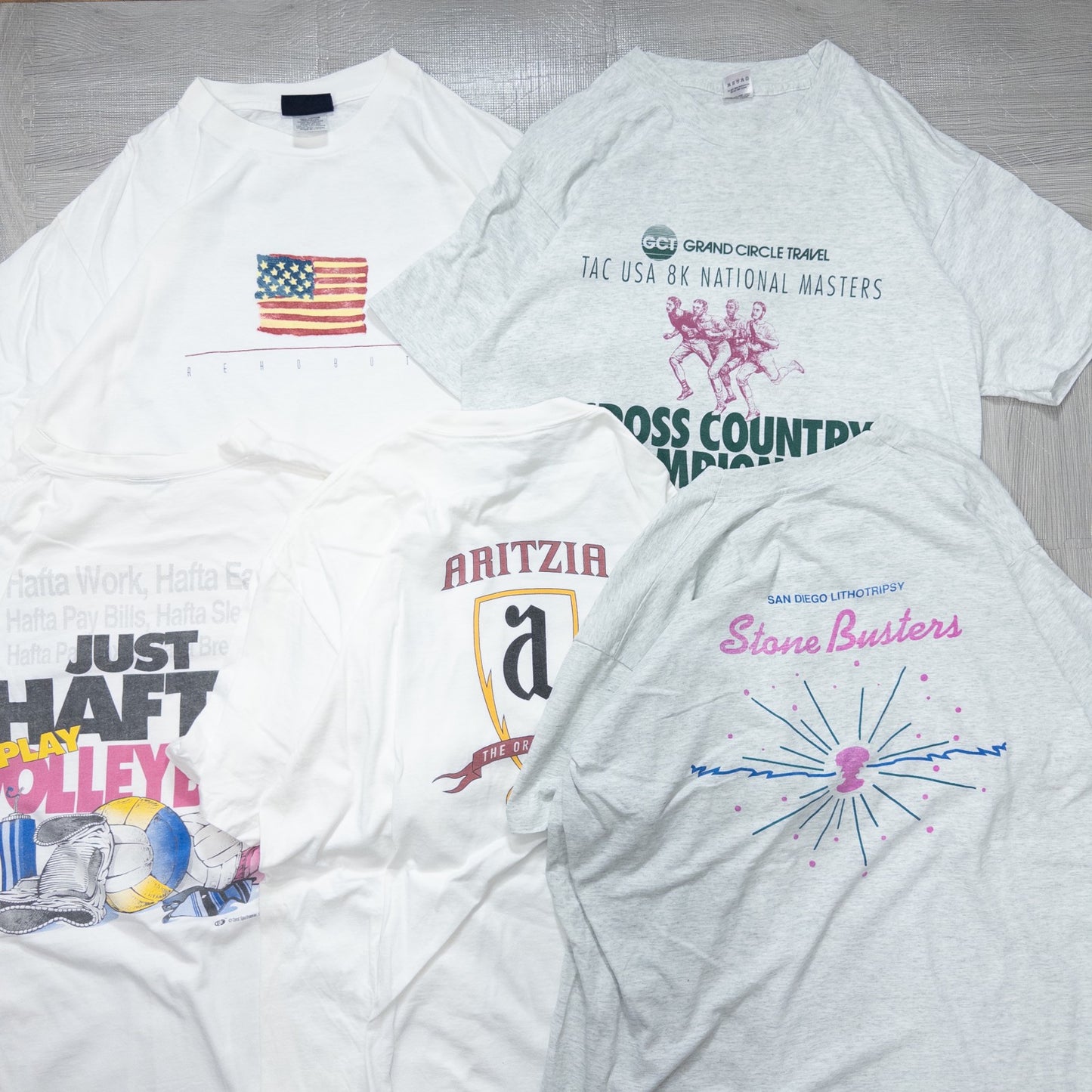 Wholesale Used Clothing, Bulk Sale, Washed 90s White and Gray T-Shirts, Set of 20 (M-XXL)