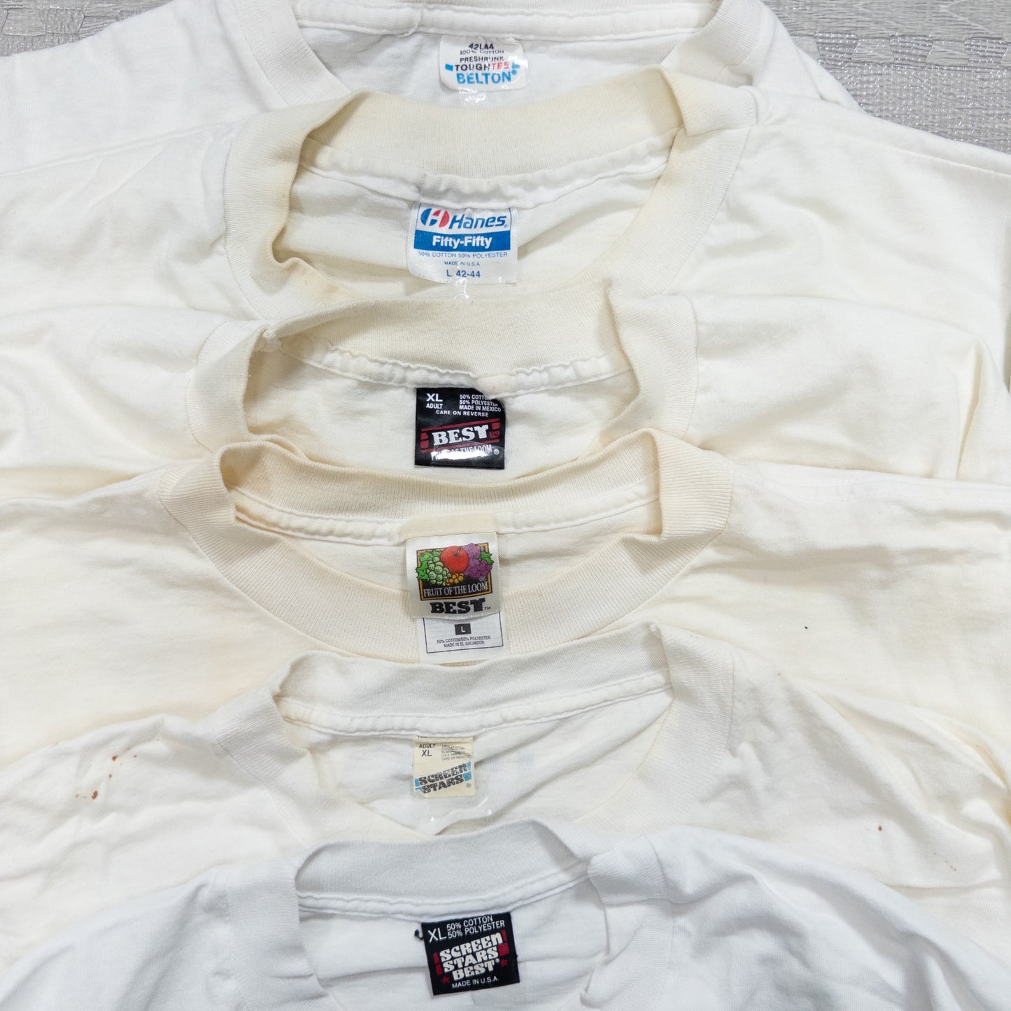 Wholesale Used Clothing, Bulk Sale, Washed 90s Stained White T-Shirts, Set of 25 (M-XL)