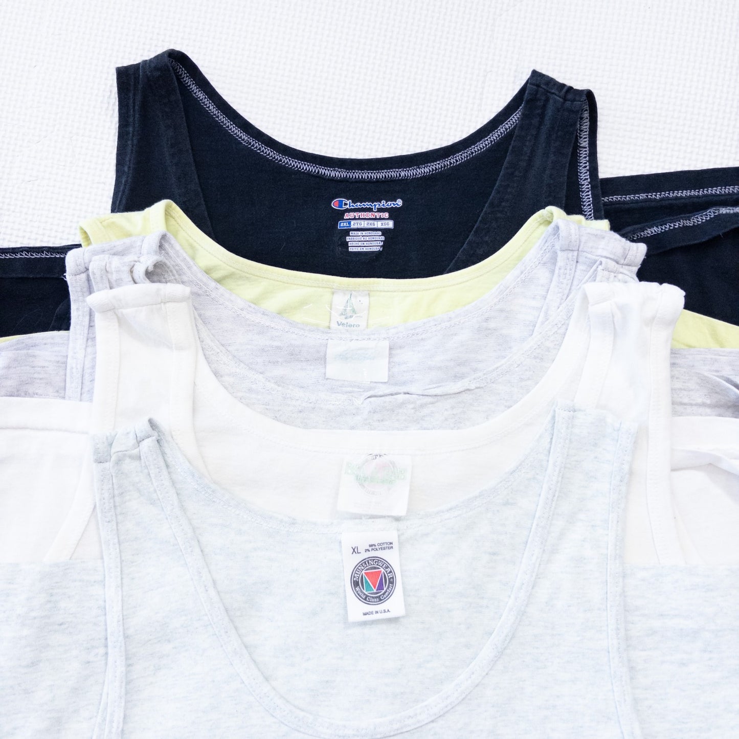 古着卸 現物まとめ売り 洗濯済み 特価タンクトップ 24枚セット(S-XXL) w614002