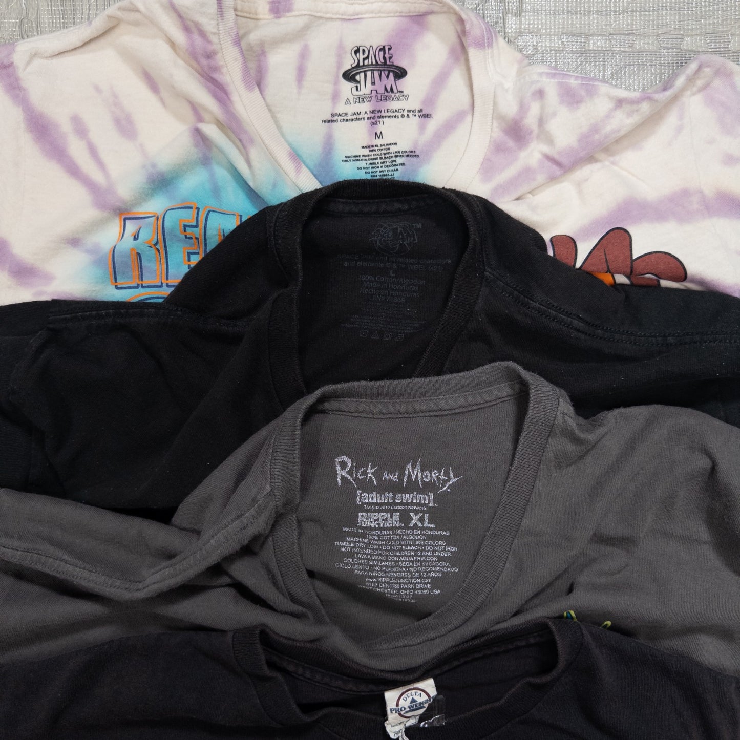 古着卸 現物まとめ売り 洗濯済み USキャラクター 半袖Tシャツ 16枚セット(M-XXL) w630001