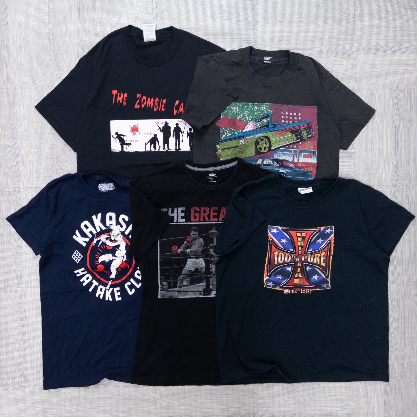 Used clothing wholesale bulk sale. Washed short-sleeved T-shirts in sizes S and smaller for men, women, and kids. Set of 20 (XS-M). Product code: w731001