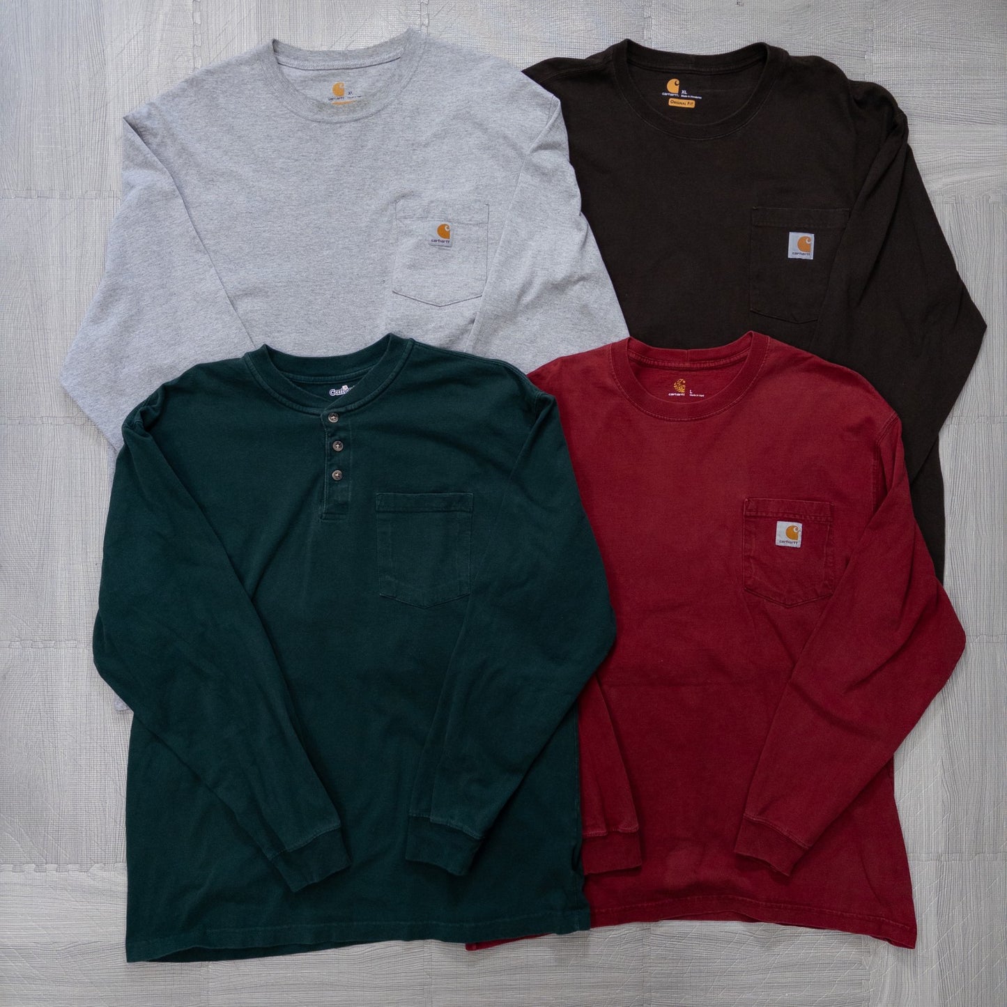 Used Carhartt Long Sleeve T-Shirts, 13-Piece Set (M-XXL), Pre-Washed, Wholesale, Bulk Sale, w803005