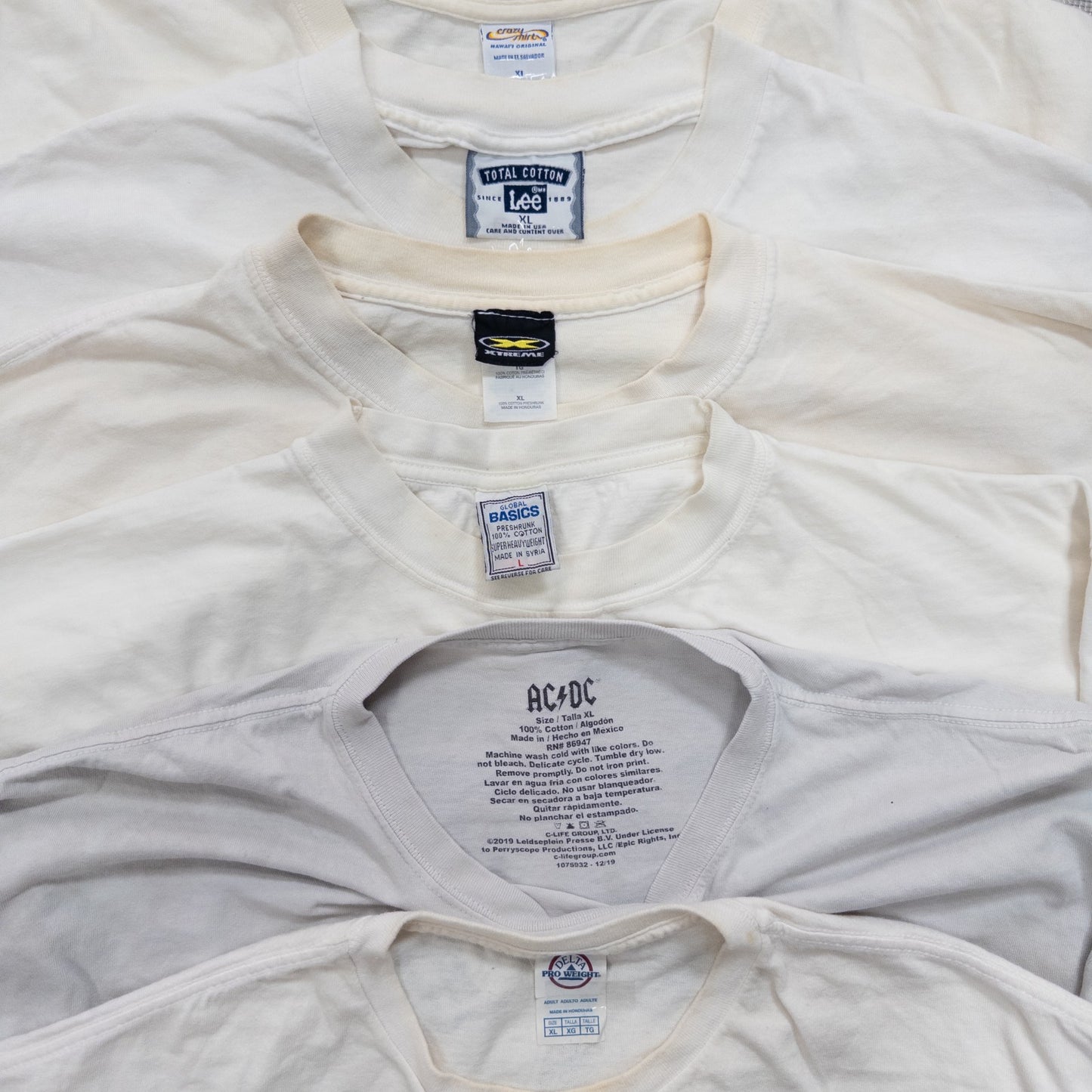 Used clothing wholesale bulk sale: Washed 21-piece set of 2000s stained short-sleeved T-shirts (S-XXL) w803010
