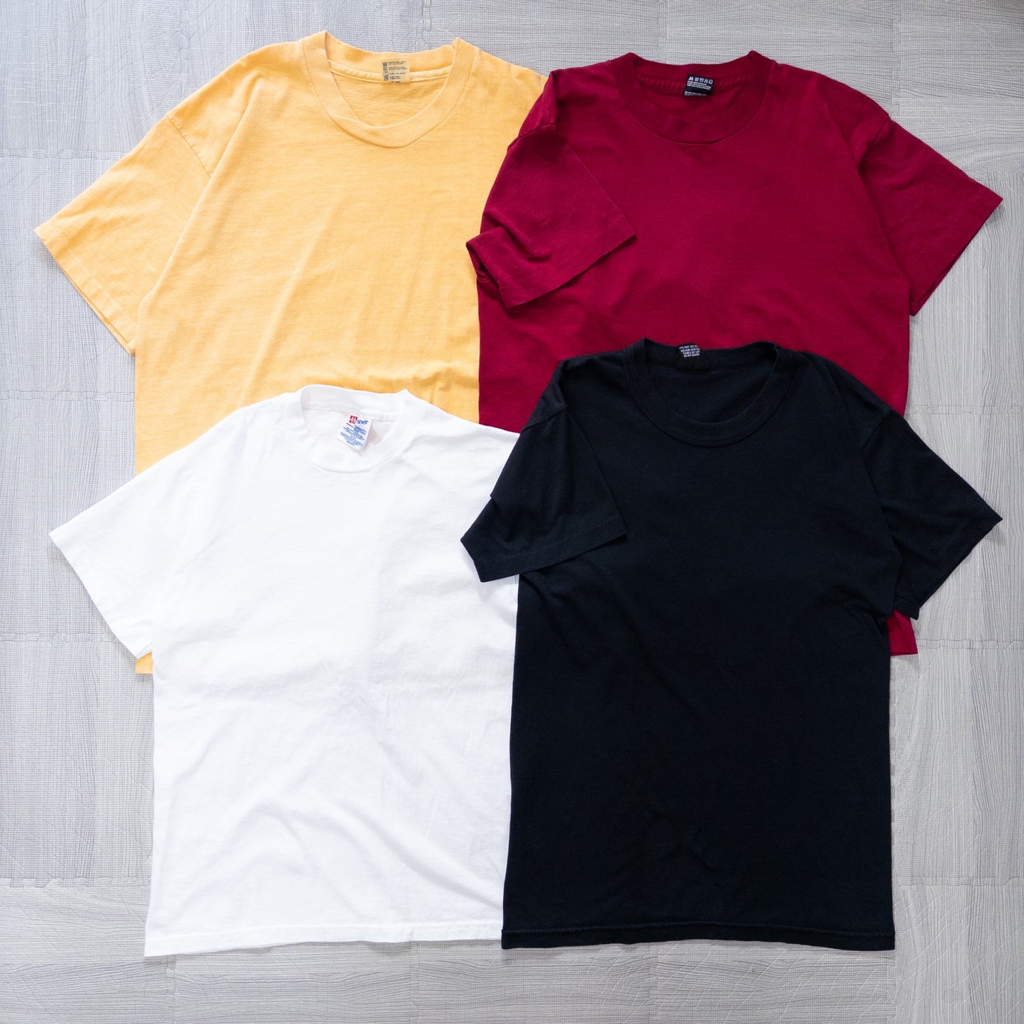 Wholesale Used Clothing, Bulk Sale, Washed 90s Solid Color Short Sleeve T-Shirts, Set of 15 (M-XXL) w809003