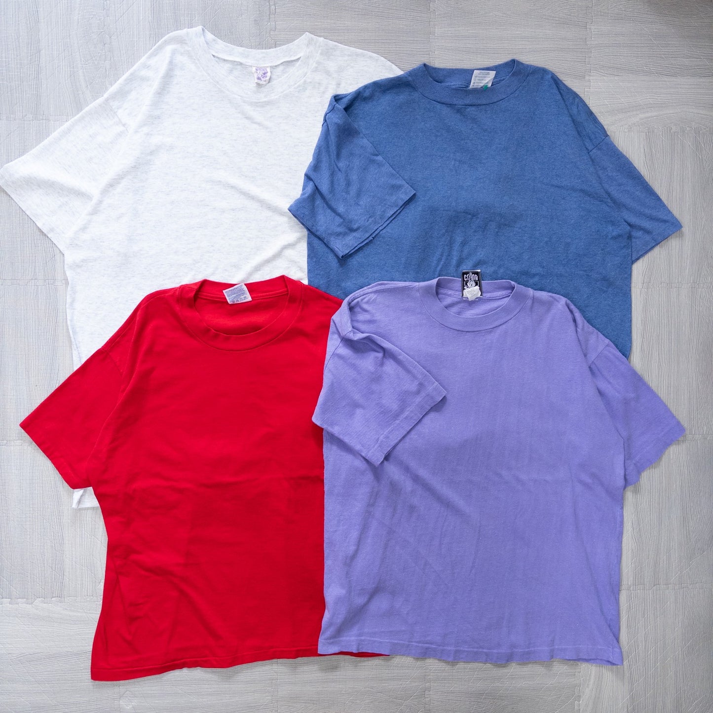 Wholesale Used Clothing, Bulk Sale, Washed 90s Solid Color Short Sleeve T-Shirts, Set of 15 (M-XXL) w809003