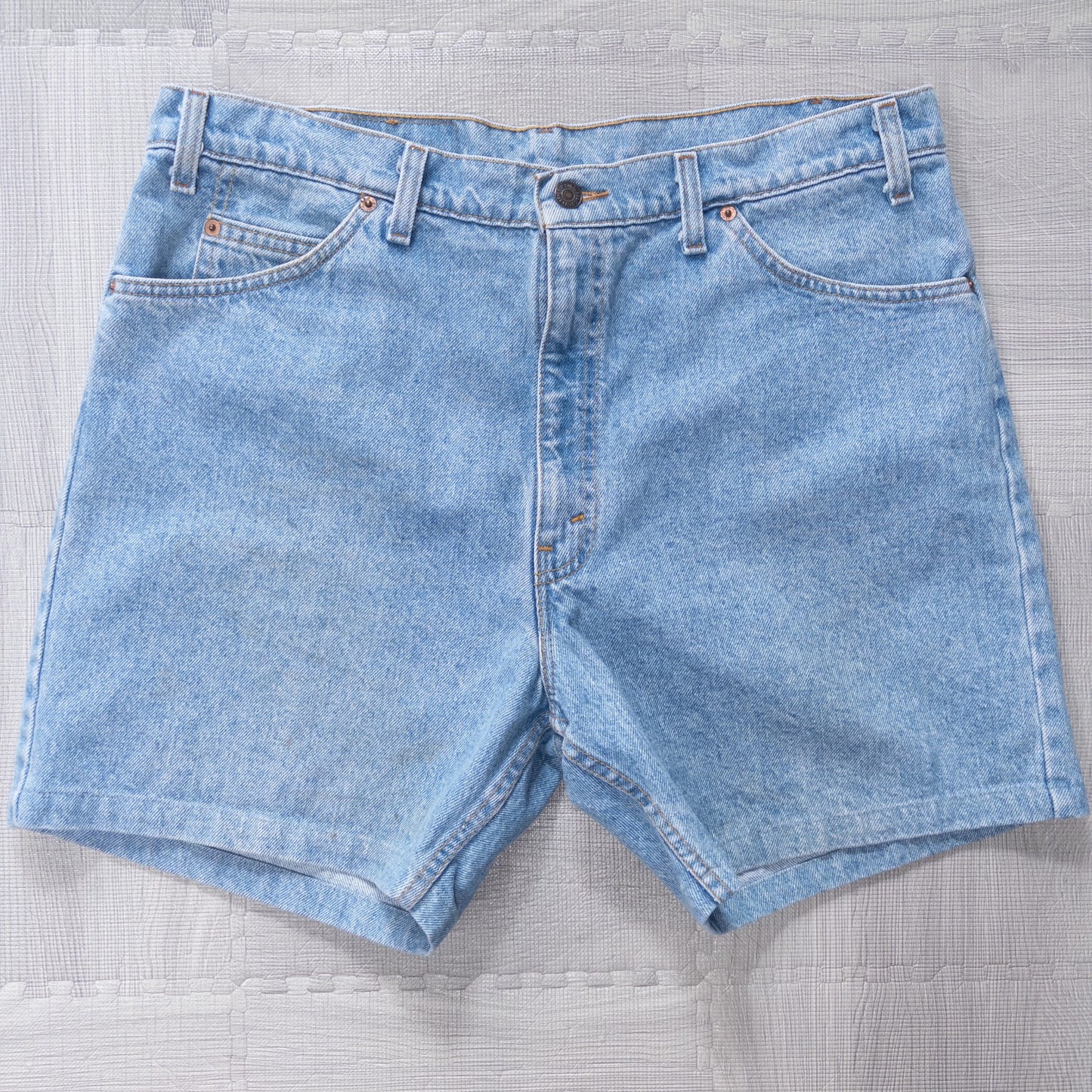 Used clothing wholesale, bulk sale, washed, 90s-00s Levi's 550 denim shorts, set of 4 (W32-W38) w809005