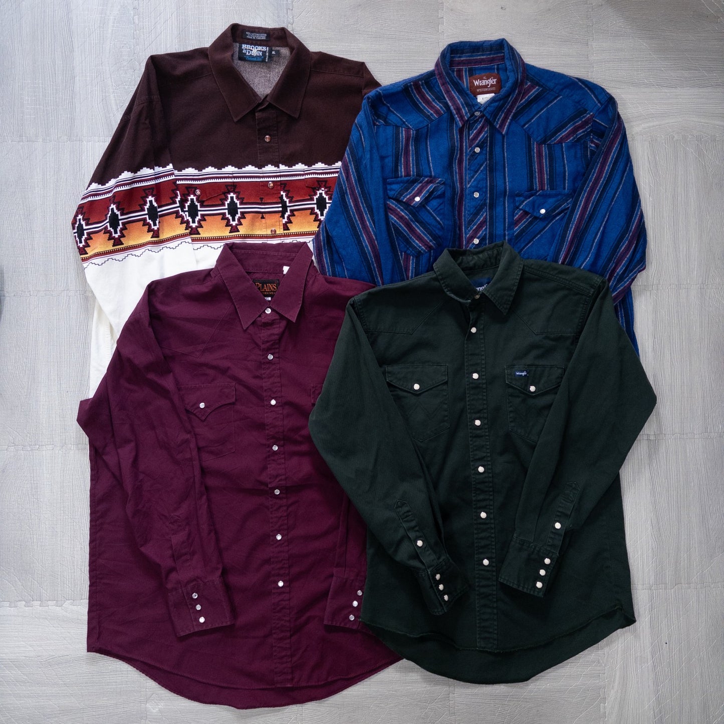 Used Clothing Wholesaler: Bulk Sale of Washed Long Sleeve Western Shirts (15-Piece Set, M-XXXL) w809006