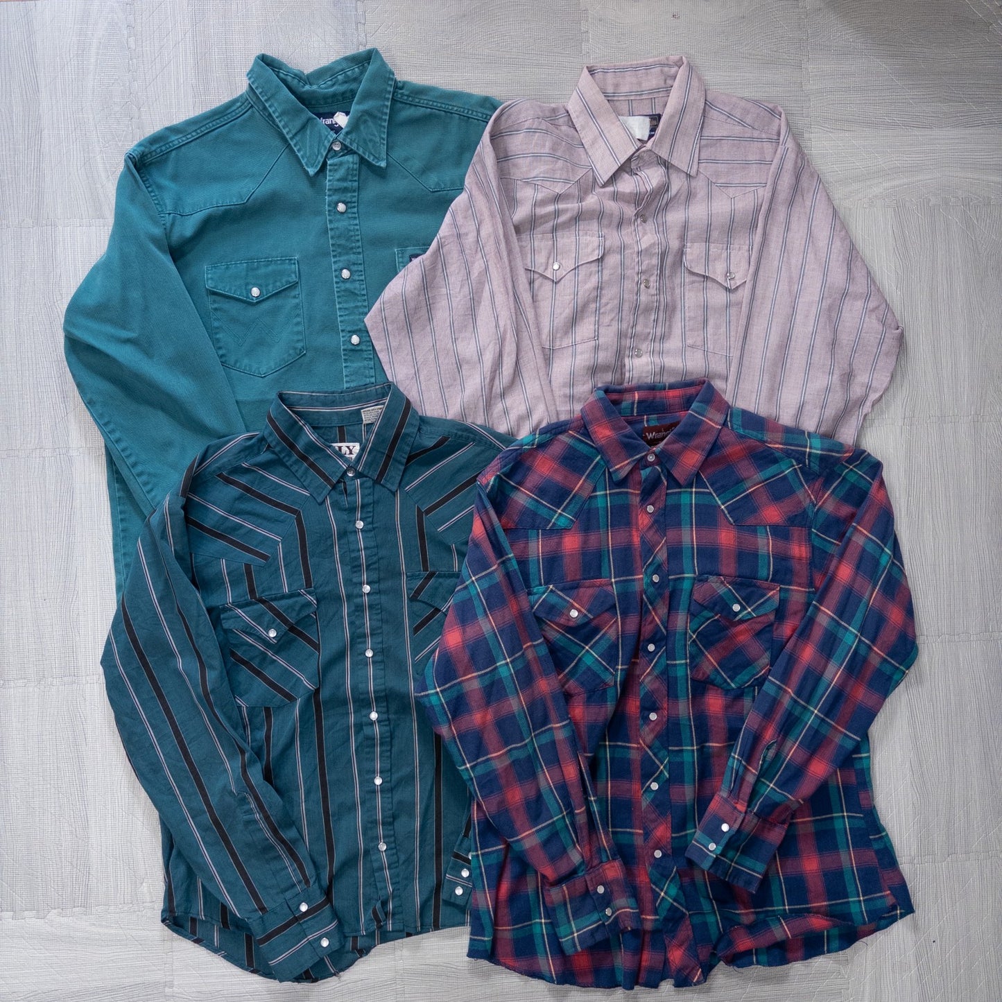 Used Clothing Wholesaler: Bulk Sale of Washed Long Sleeve Western Shirts (15-Piece Set, M-XXXL) w809006