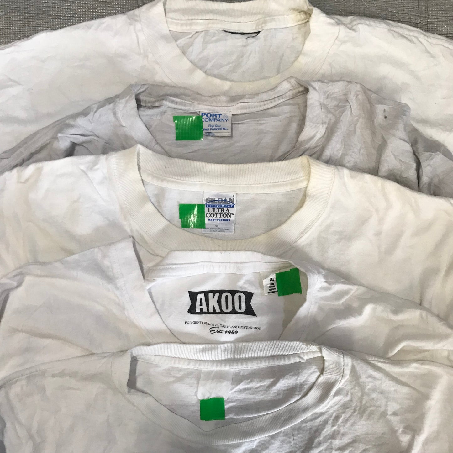 [現物] 00s 白Tシャツ(シミあり) 20pcs H0813002