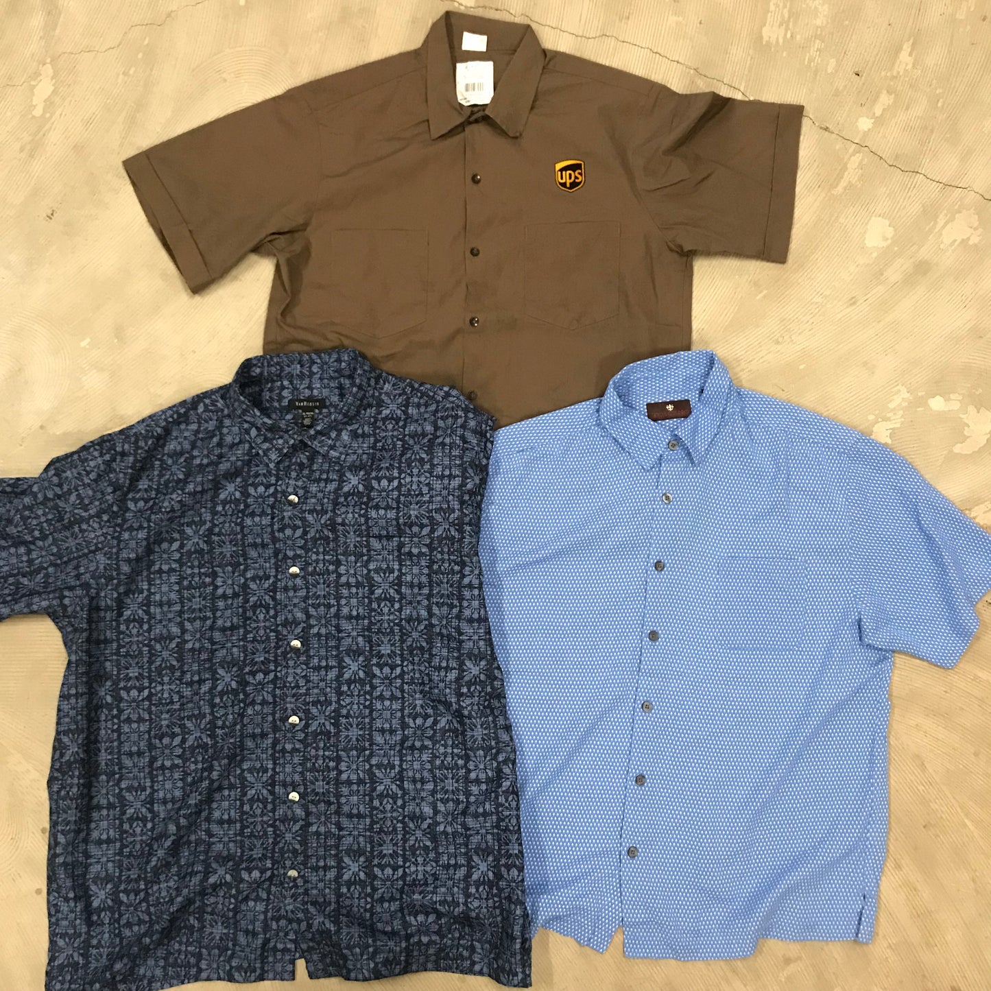 [現物] 特価半袖シャツ 18pcs H0804004