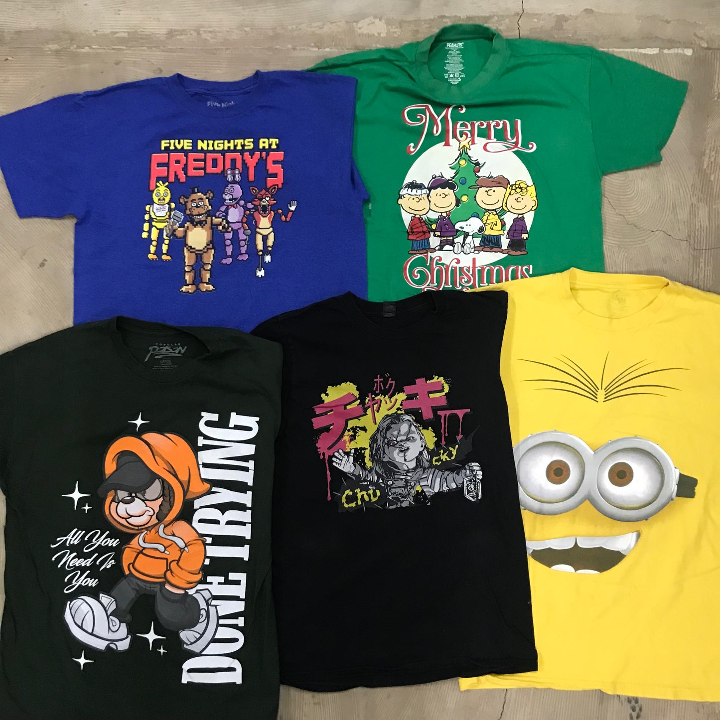 [現物] キャラクターTシャツ 20pcs H0803003