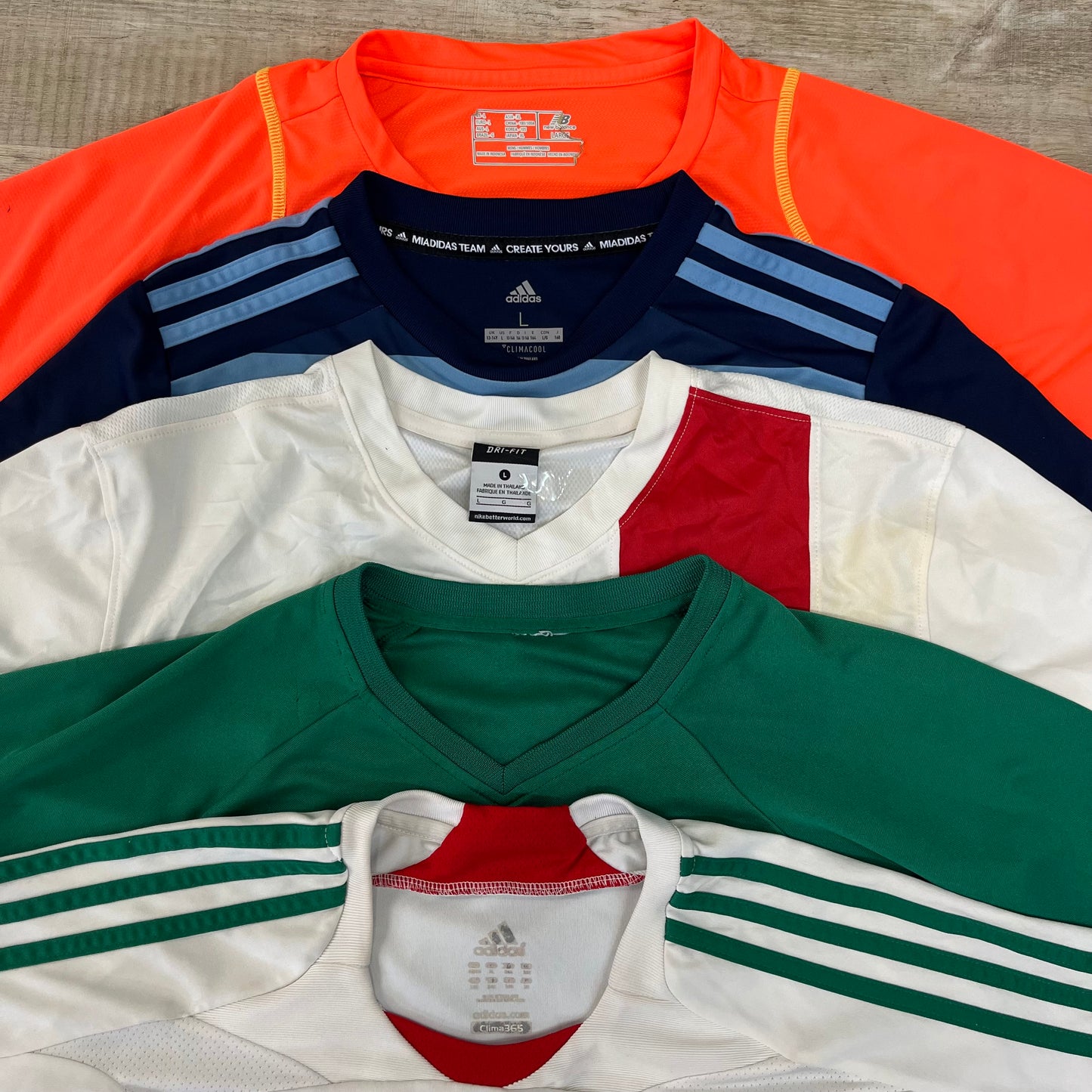 [現物] サッカーシャツ 20pcs G0804001