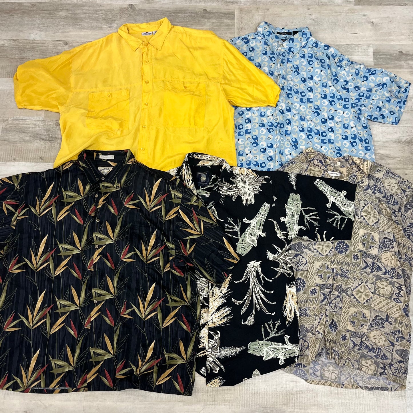 [現物] 半袖シャツミックス 20pcs C0715001