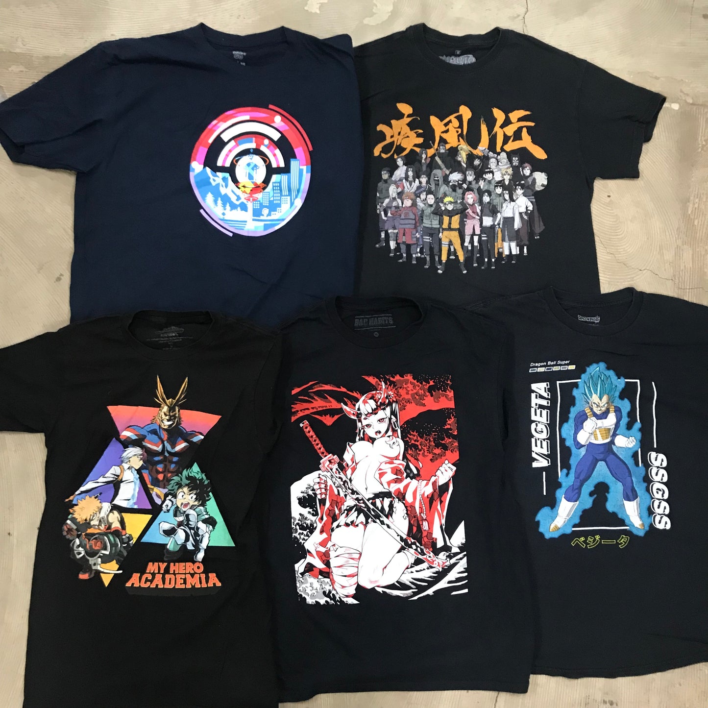 [現物] アニメTシャツ 20pcs H0803005