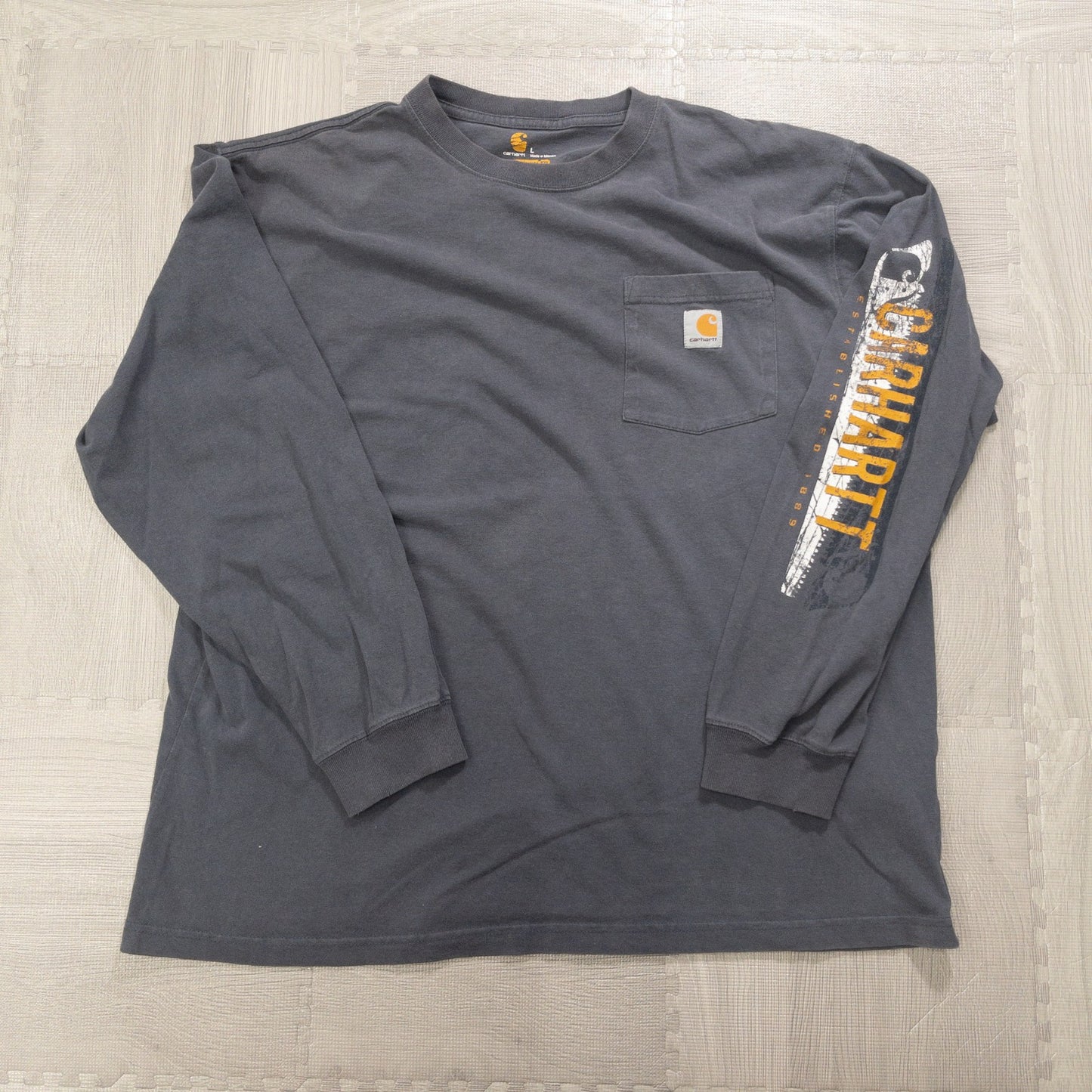 Used Carhartt Long Sleeve T-Shirts (M-XXL) - Set of 12 - Bulk Sale, Washed 