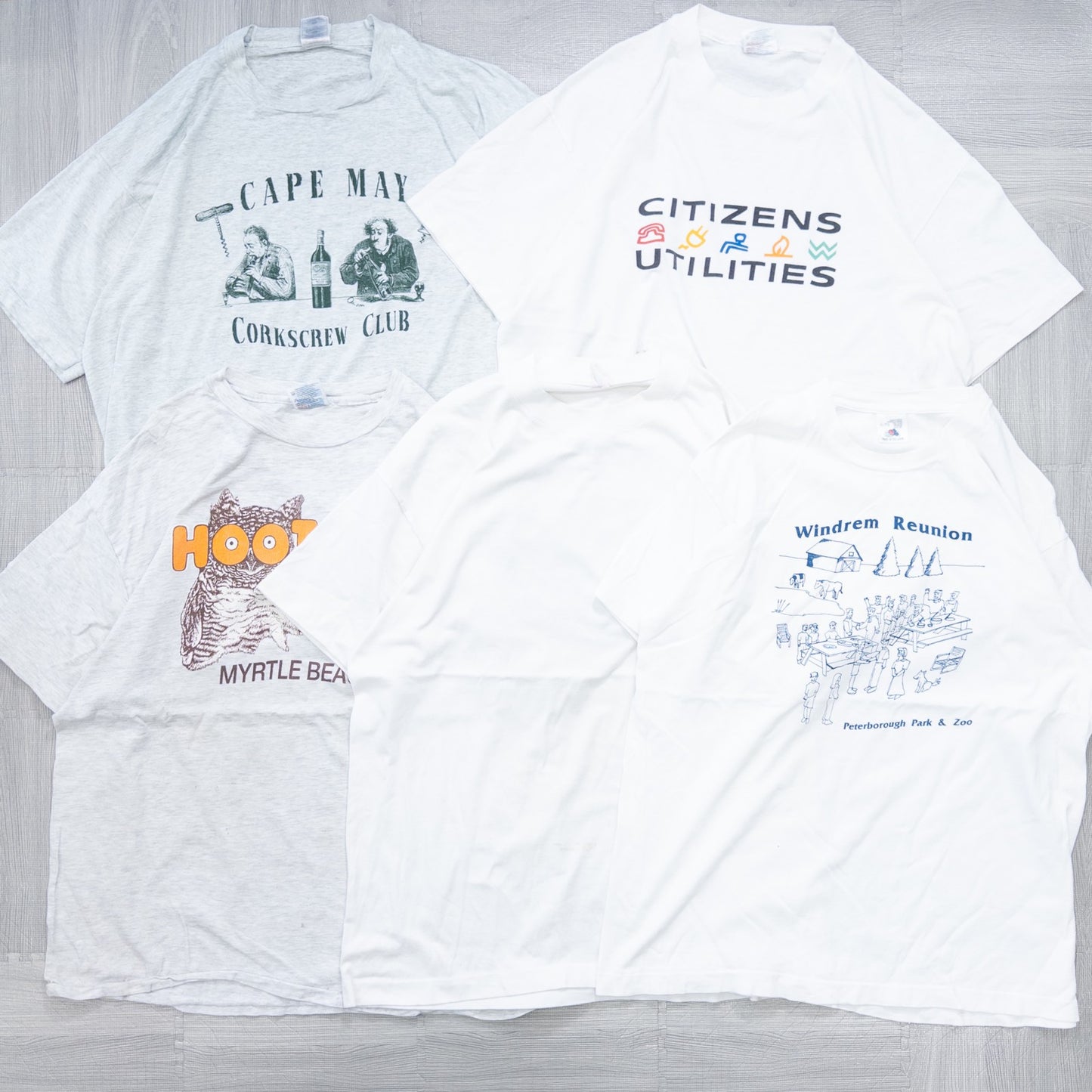 Used clothing wholesale bulk sale: Washed 90s stained white and gray T-shirts, set of 20 (L-XXL) 