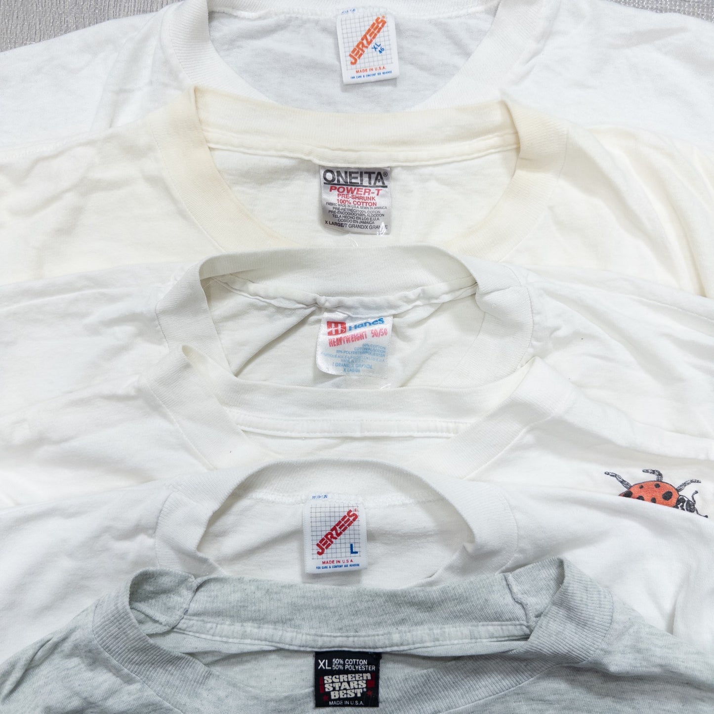 Wholesale Used Clothing, Bulk Sale, Washed 90s Stained White T-Shirts, Set of 25 (M-XL) 