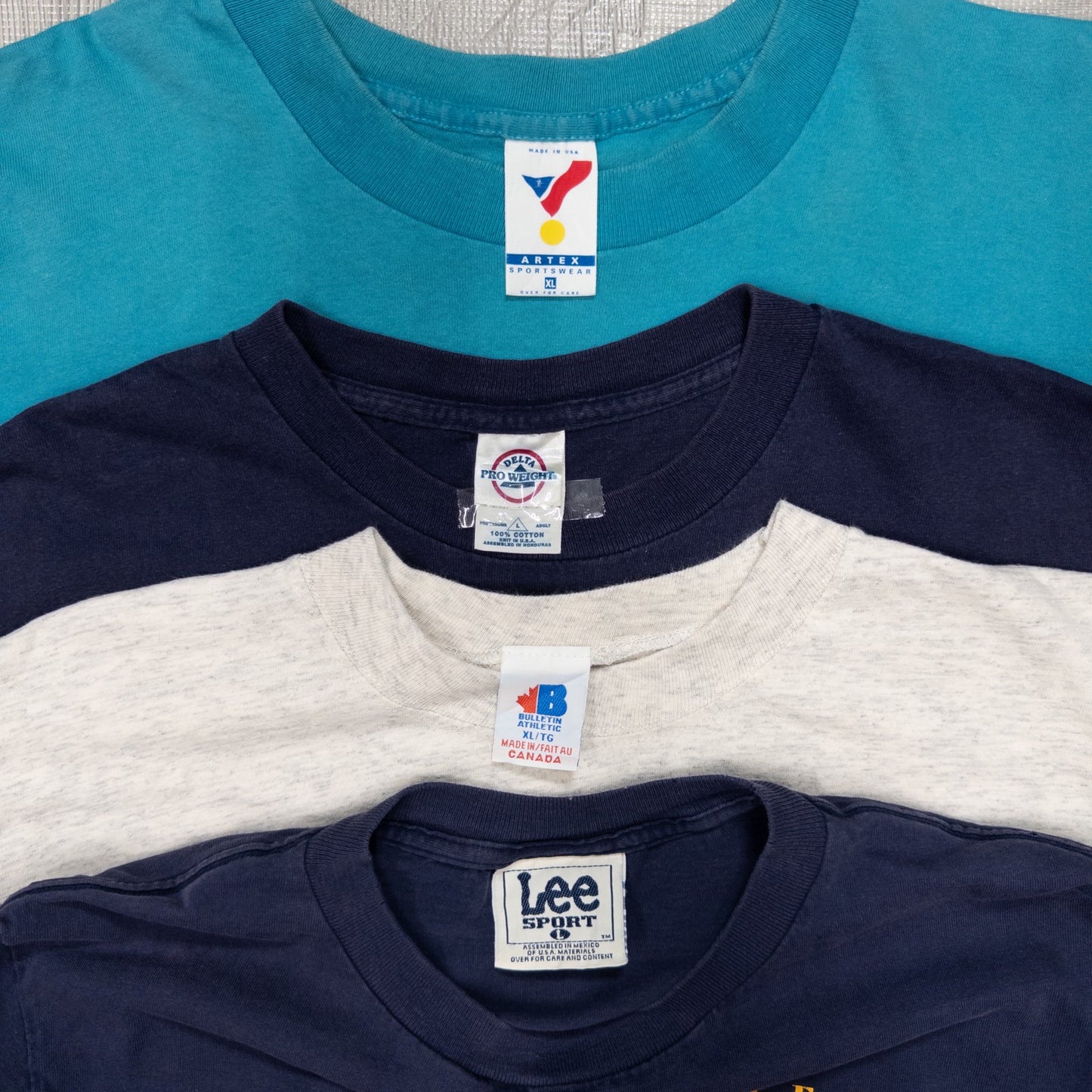 古着卸 現物まとめ売り 洗濯済み NFL MLB NHL オフィシャルチーム系 半袖Tシャツ 17枚セット(L-XXL) w701008